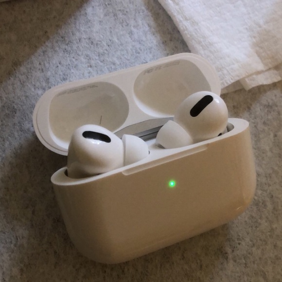Apple AirPods Pro (CIB)